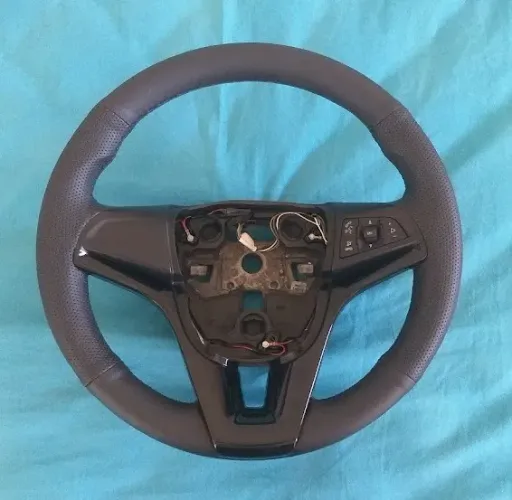 Volante Chevrolet LTZ (Instalado)