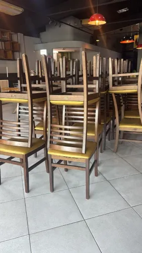 Mesas e Cadeiras para restaurantes