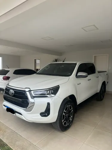 Toyota Hilux CD SRX 4X4 2.8 TDI 16V Diesel Aut. 2021