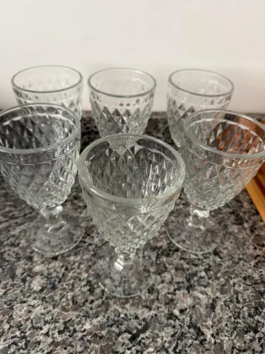 Conjunto 6 taças de vidro modelo bico de abacaxi