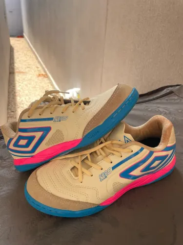 Umbro pro 5