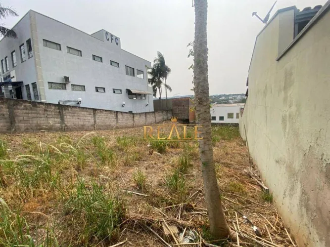 Terreno comercial à venda, 300 m² por R$ 530.000 - Residencial Aquário - Vinhedo/SP