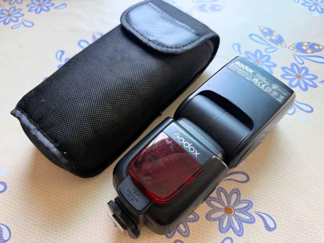 Flash Godox TTL 600