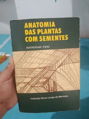 Livro Anatomia das Plantas com Sementes