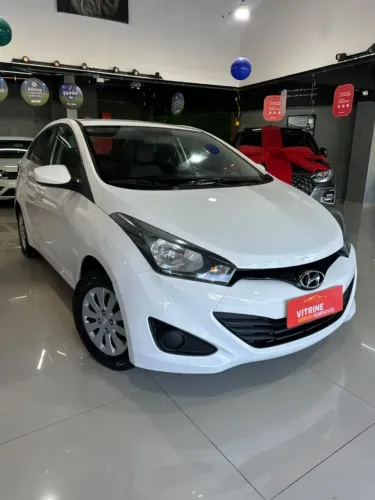 Hyundai HB20S C.style/c.plus1.6 Flex 16V Aut. 4P 2015