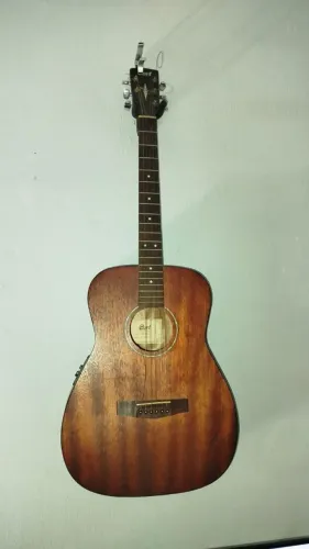 Violão cort