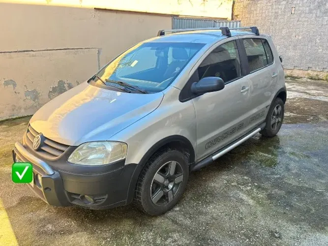 Volkswagen Crossfox 1.6 MI Total Flex 8V 5P 2006