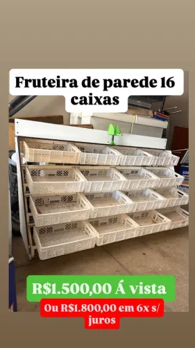 FRUTEIRA DE PARADE COM 16 CAIXA USADA