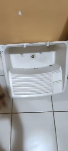Tanque laca roupa