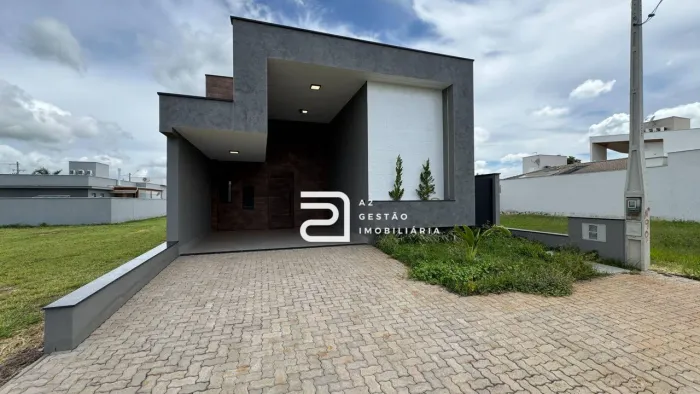 Casa com 3 dormitórios à venda, 152 m² por R$ 870.000,00 - Residencial Vivamus - Saltinho/