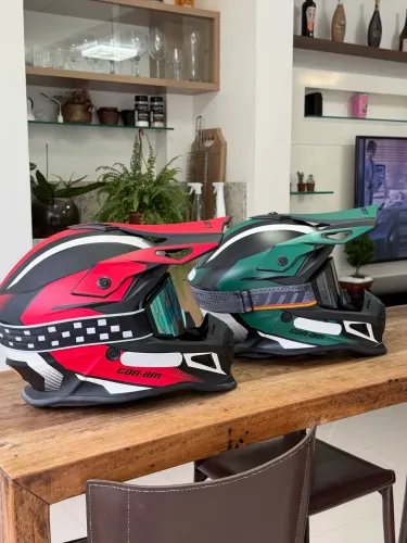 Capacete Can-am Original + Viseira