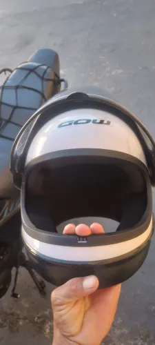 Capacete Gow