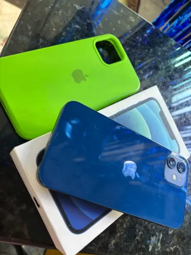 iPhone 12 