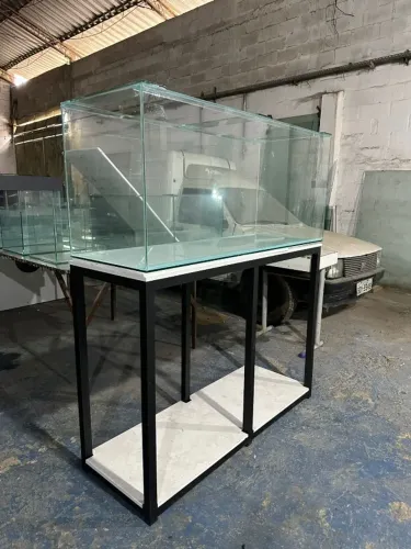 Aquário 140x50x60 cm vidro 10mm + Base de alumínio soldado 