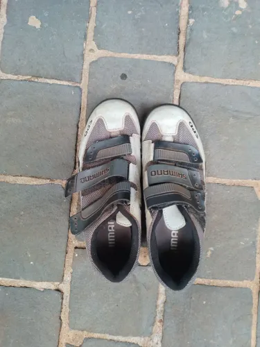 Sapatilha shimano clipada para doação
