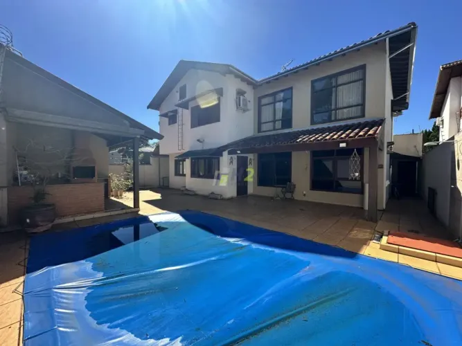 Casa em Condomínio para venda com 480 m² e 4 quartos em Jardim Colonial, Bauru - SP
