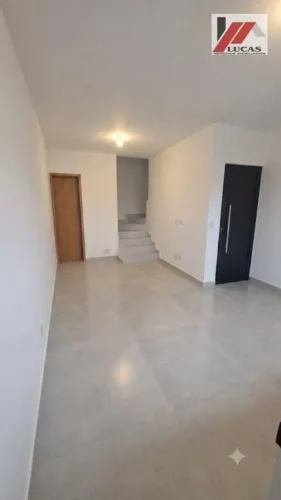 Sobrado com 2 dormitórios para alugar, 90 m² por R$ 2.300,00/mês - Vila D'Este - Cotia/SP