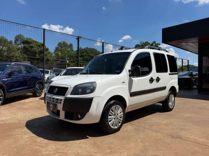 Fiat Doblo Essence 1.8 Flex 16V 5P 2021