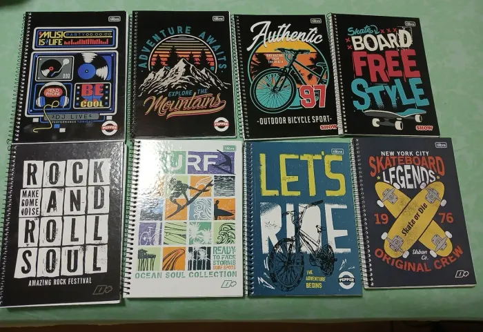 Kit 8 cadernos novos 80 fls cada.