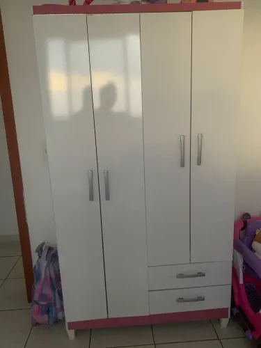 Guarda roupa infantil 