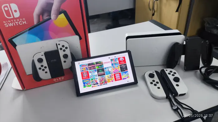 Nintendo Switch OLED desbloqueado