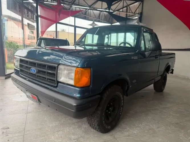 Ford F-1000 Super CE 4.9i / 3.6 1995