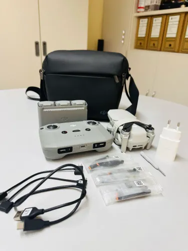 Drone dji mini 2 fly more combo