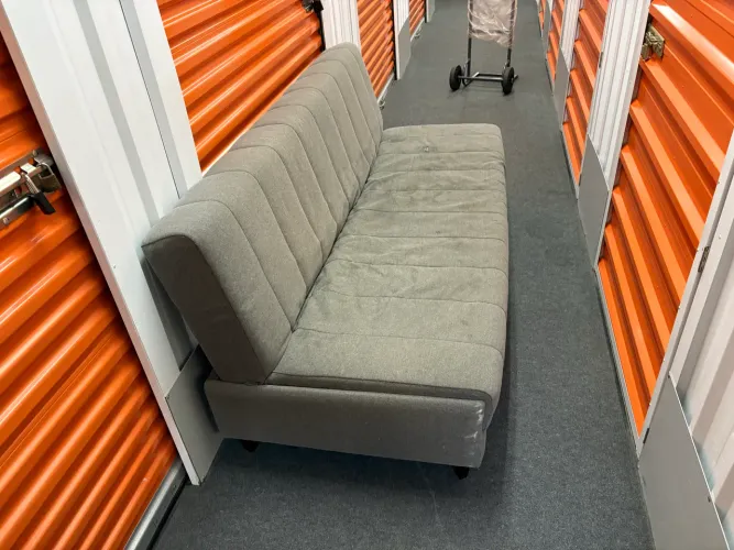 *DESAPEGO** Sofá-Cama Cinza 2,20m - Usado | Ideal para Reforma