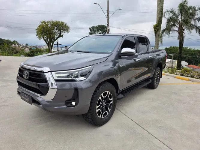 Toyota Hilux CD SRX 4X4 2.8 TDI 16V Diesel Aut. 2021
