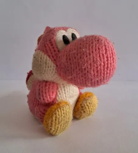 Pink Yam Yoshi Wooky World Amiibo Nintendo exatamente como na foto
