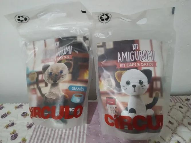  Dois Amigurumi por 80 reais 