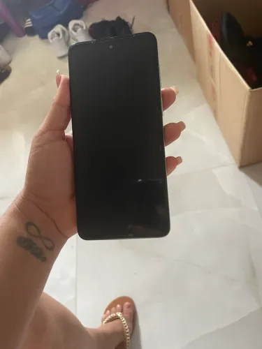 Vende-se celular