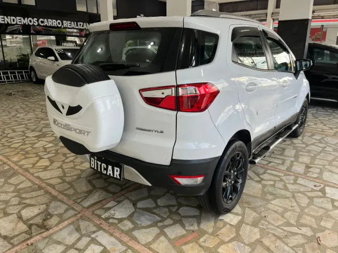 Ford Ecosport Freestyle 1.6 16V Flex 5P 2015