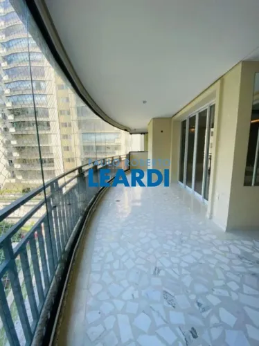 APARTAMENTO - TAMBORÉ - SP