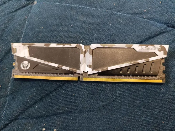 Memória ram DDR4 8gb 2400mhz T-Force Vulcan