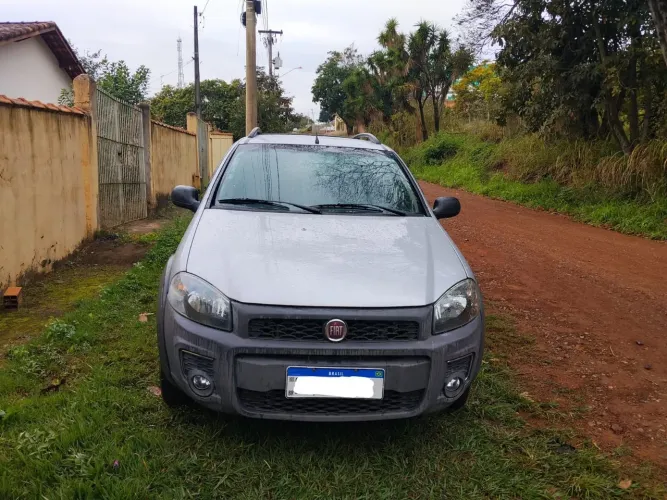 Fiat Strada Working 1.4 MPI Fire Flex 8V CD 2016