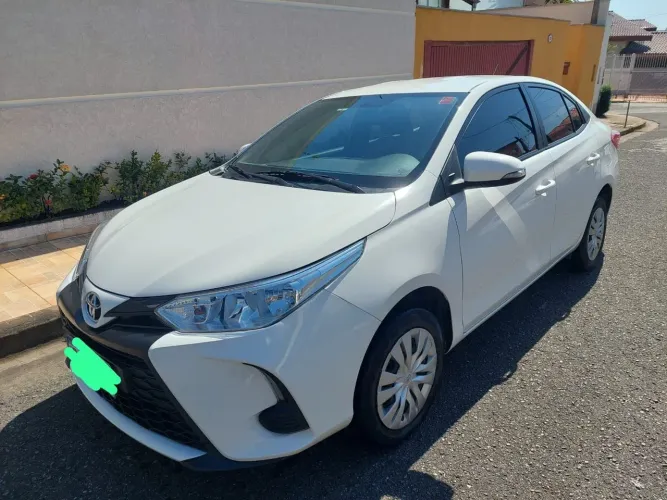 Toyota Yaris XL Sedan 1.5 Flex 16V 4P Aut. 2023