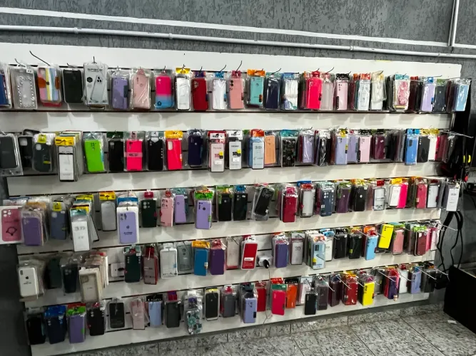 Lote capinhas pra celular Samsung Xaiomi iPhone Motorola