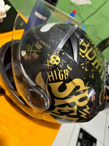 Capacete norisk tamanho 58