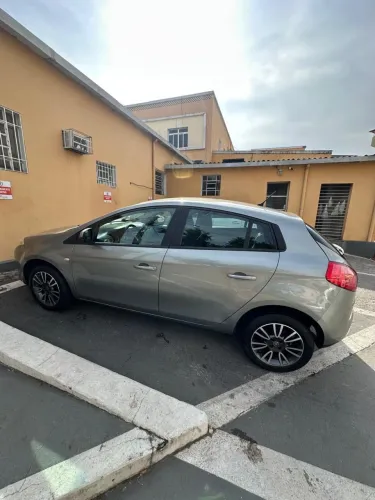 Fiat Bravo Essence 1.8 Flex 16V 5P 2011
