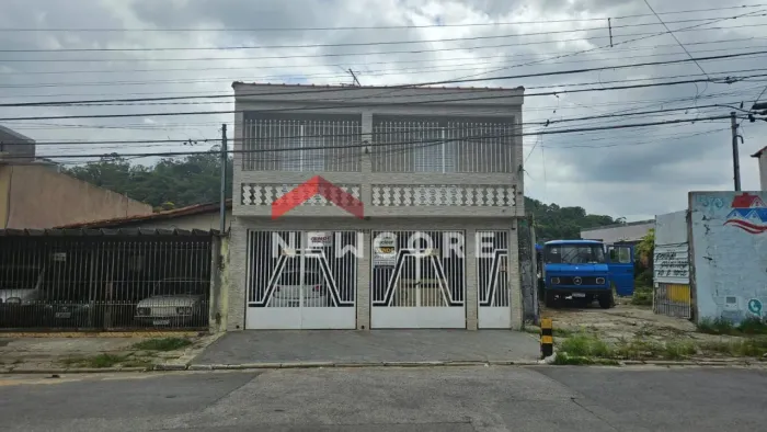 Sobrado em Rua Doutor Paulo Queiroz - Jardim Nove de Julho - São Paulo/SP