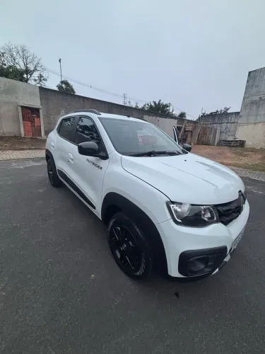 Renault Kwid Outsider 1.0 Flex 12V 5P Mec. 2020