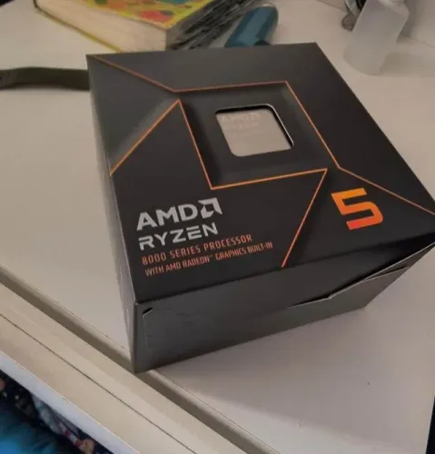 Processador AMD Ryzen 5 8500G Novo na caixa nuca usado