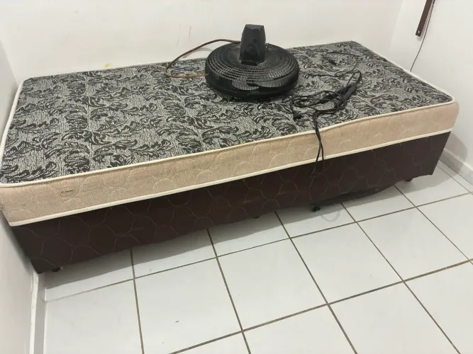 Cama Box
