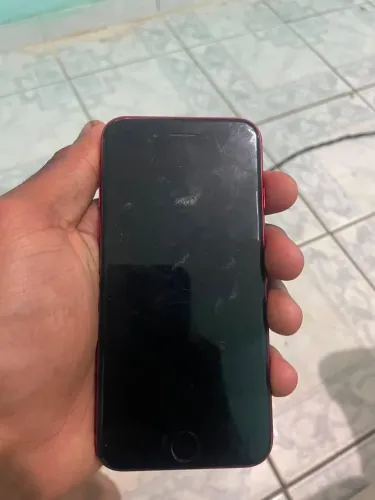 iPhone se impecável 