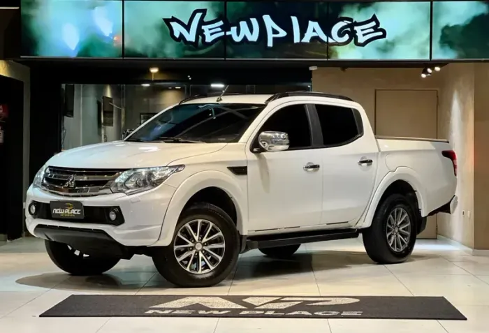 Mitsubishi L200 Triton Sport HPE-S 2.4 CD Dies. AUT 2020