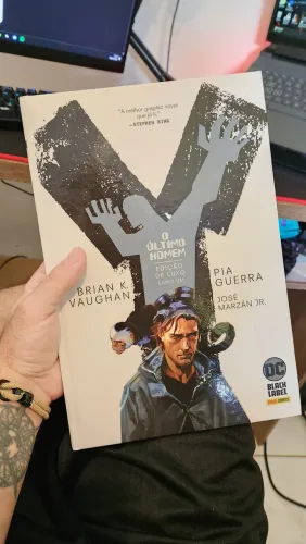 HQ O Último Homem Edição de Luxo Livro 1