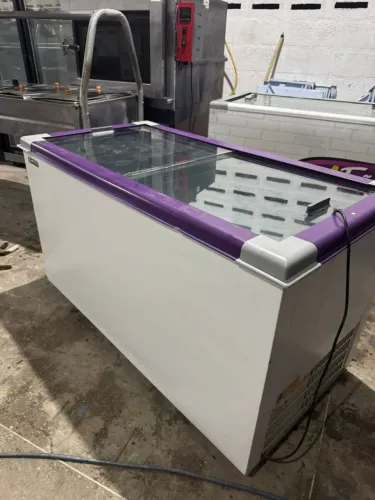 Freezer horizontal tampa vidro ideal para Assai 450 lt