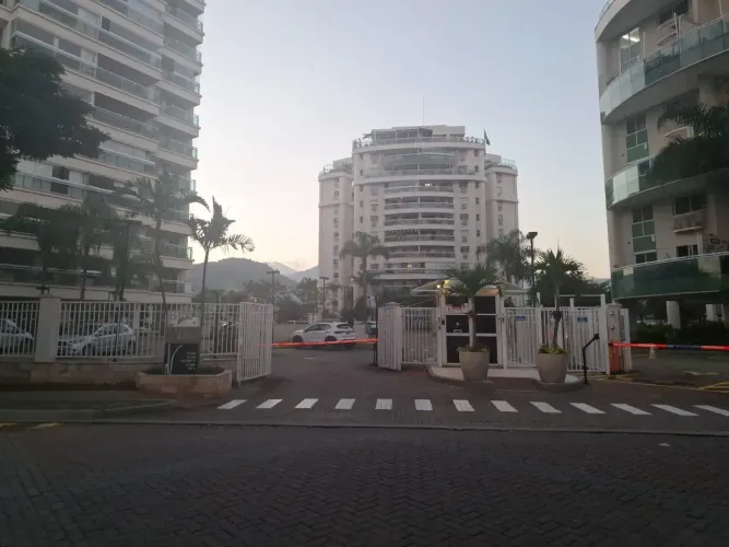 Barra da Tijuca, Blue vision, 2 quartos, 80 m2, lazer completo clube na praia,e transporte