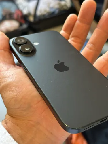 iPhone 16 128gb
